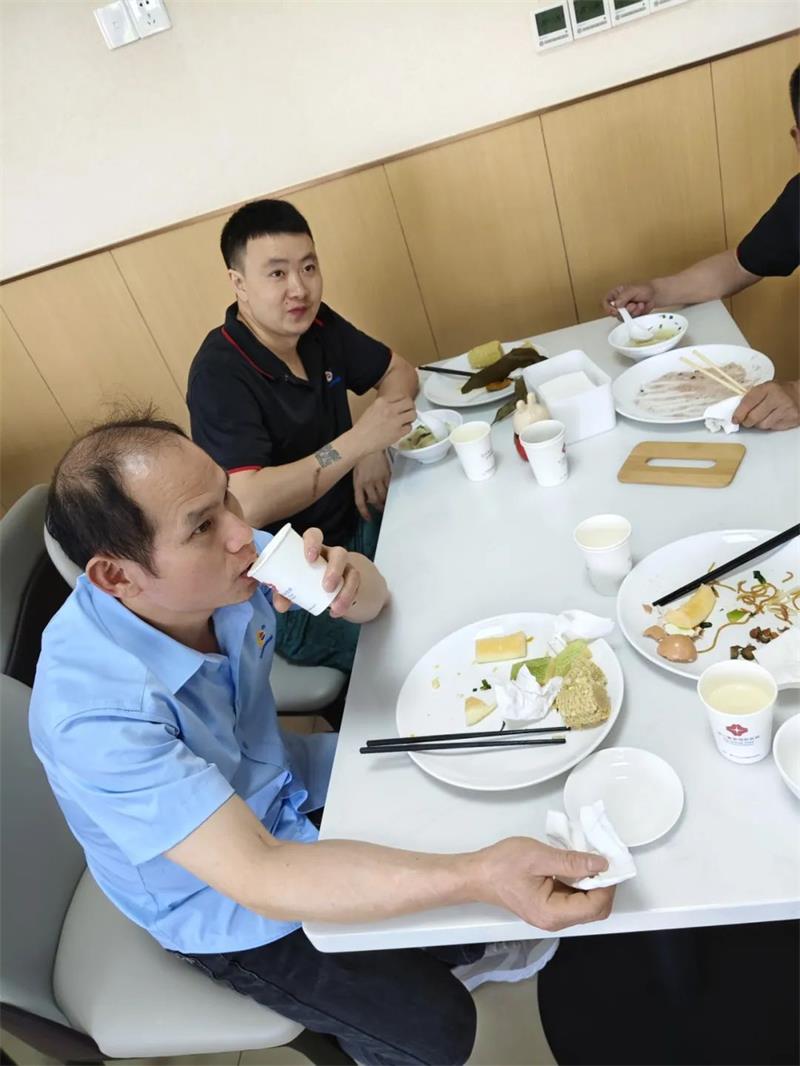 640 (8).jpg 640 (8).jpg